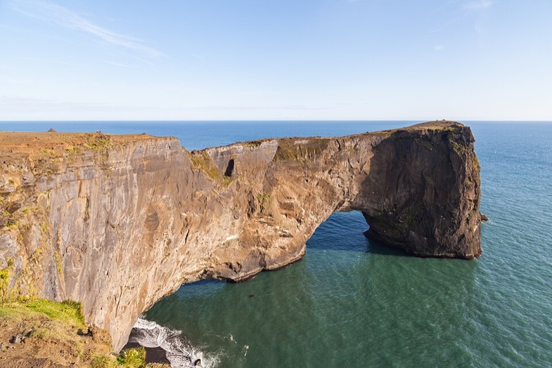 Dyrhólaey (arco + faro)